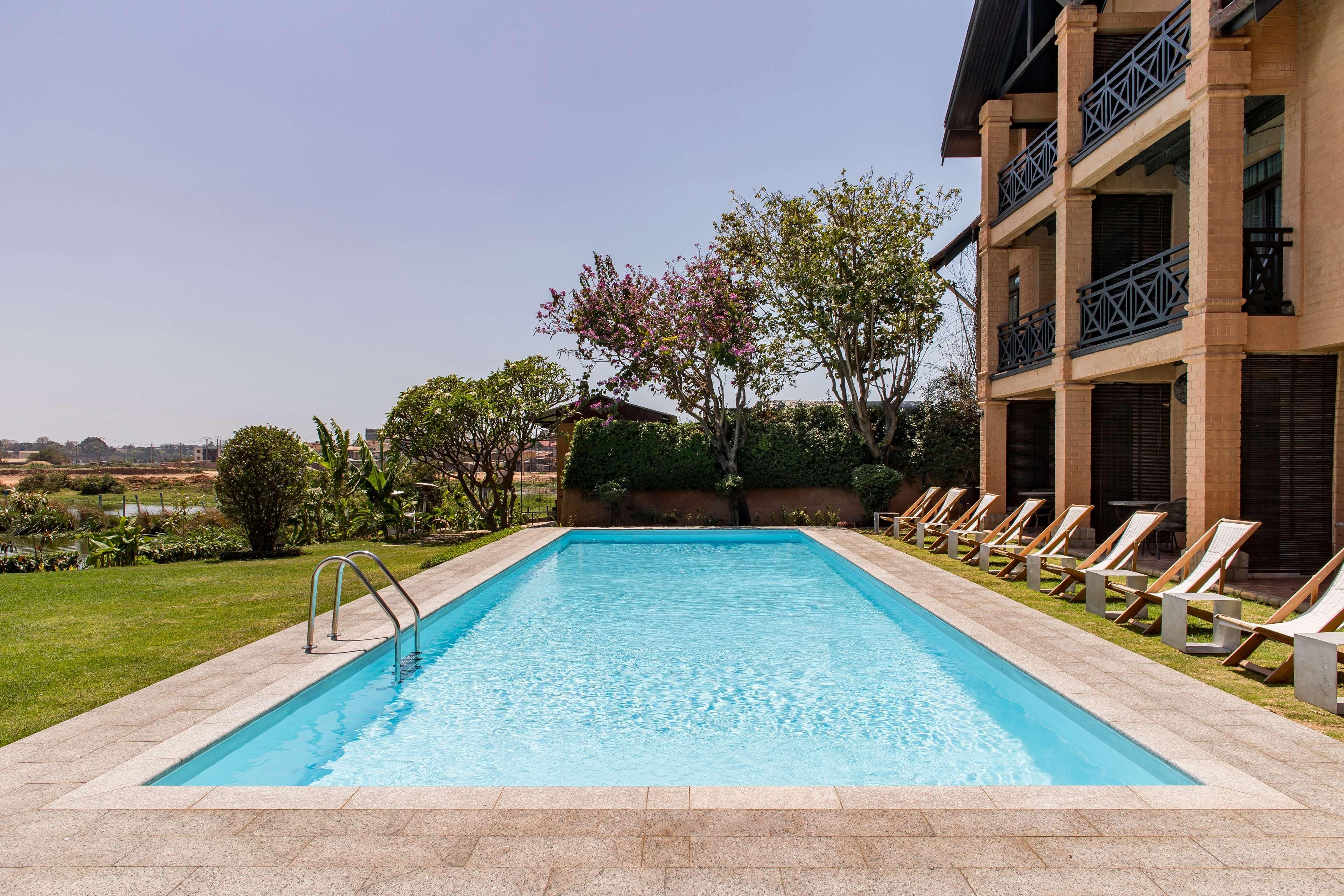 Radisson Blu Hotel Antananarivo Waterfront Exterior photo